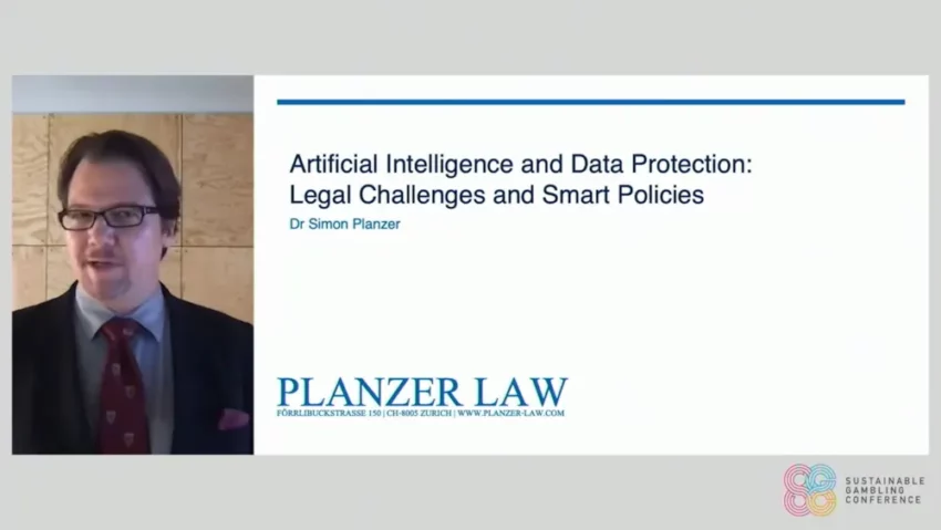 Dr Simon Planzer